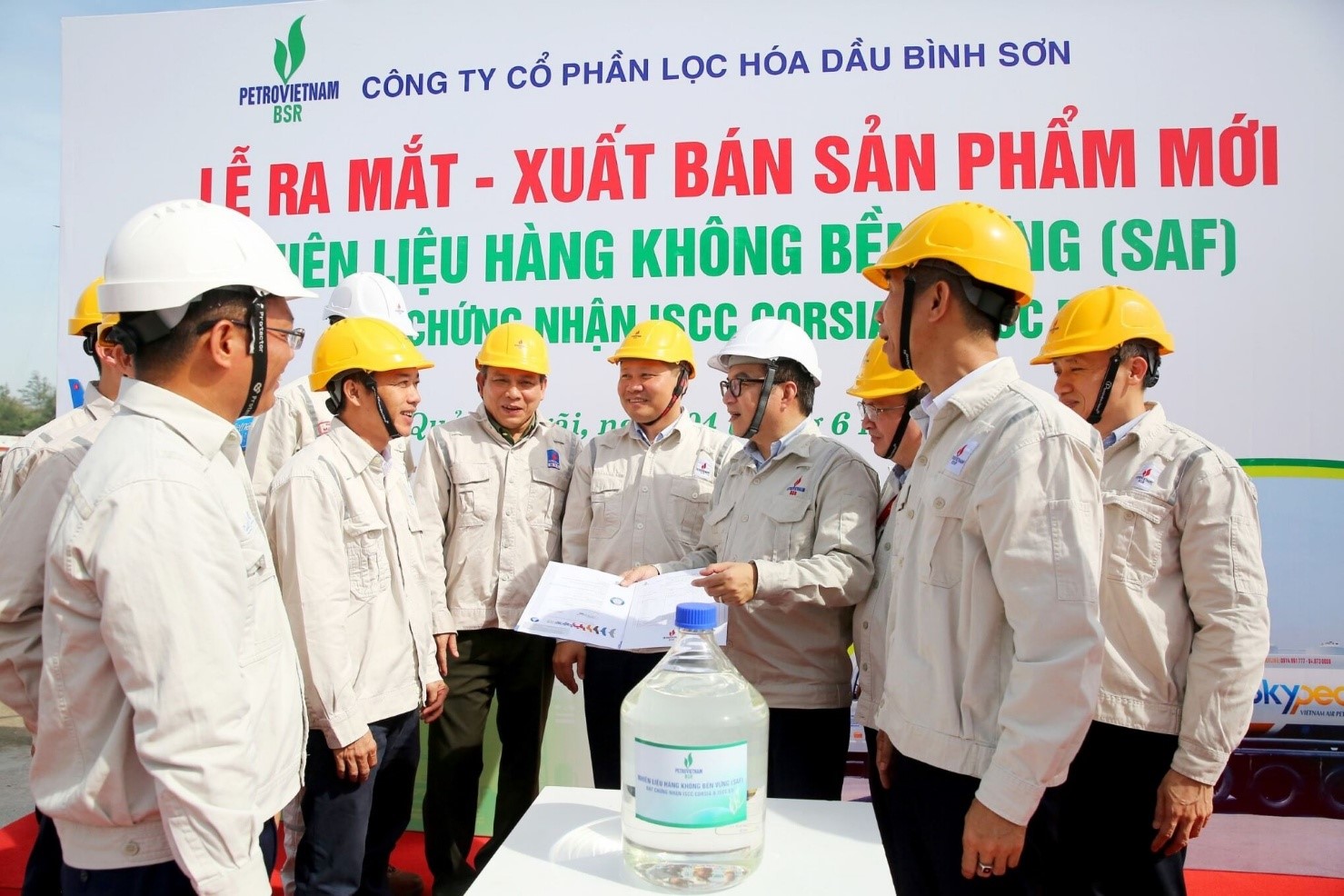 BSR là đơn vị tiên phong trong công tác nghiên cứu và phát triển các sản phẩm năng lượng xanh, thân thiện với môi trường.