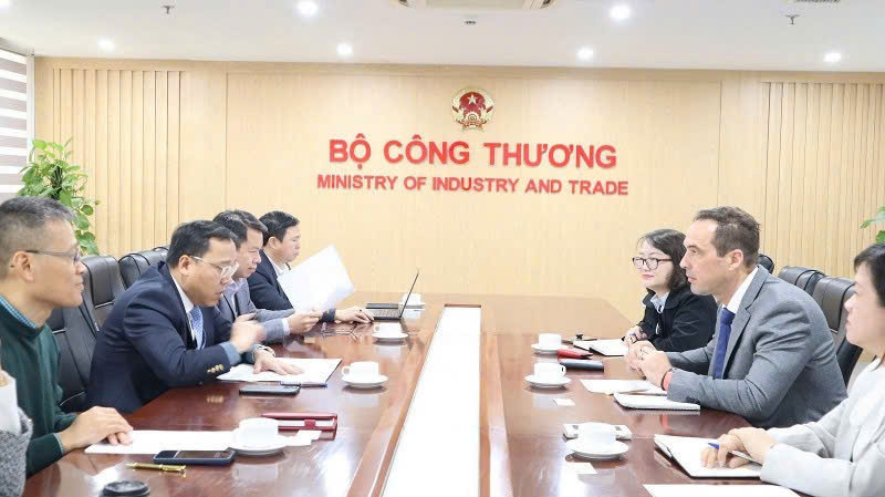 BP làm việc tại Bộ Công thương về việc tham gia dự án LNG tại Thanh Hóa.