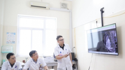 Bệnh án điện tử “không giấy tờ”, người dân được lợi gì?