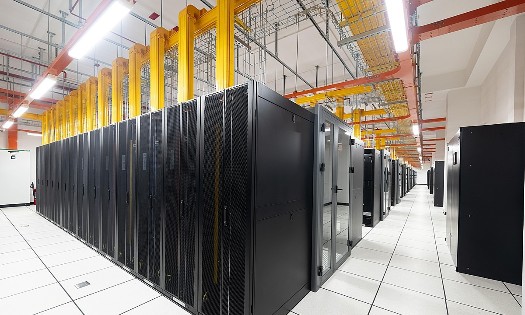 Bùng nổ thị trường trung tâm dữ liệu TP. Hồ Chí Minh, thu hút các “ông lớn” công nghệ - Ảnh: Data center FPT Fornix.