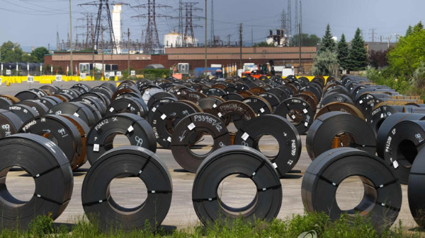 Mỹ bổ sung hơn 400 sản phẩm chứa nhôm và thép vào danh sách chịu thuế quan 50%