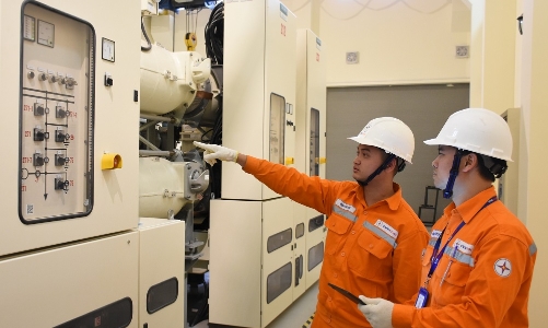 Đảm bảo cung ứng điện dịp Đại lễ là nhiệm vụ ưu tiên hàng đầu