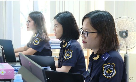 Trong hơn 7 tháng qua, Chi cục đã làm thủ tục cho 124.569 tờ khai xuất nhập khẩu