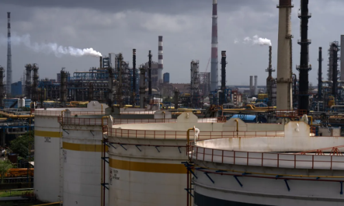 Ấn Độ tuyên bố vẫn tiếp tục mua dầu Nga