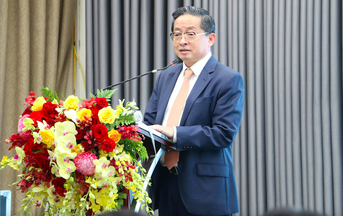 Ông Trần Kim Chung, Chủ tịch Hội đồng quản trị CT Group chia sẻ tại Hội thảo.