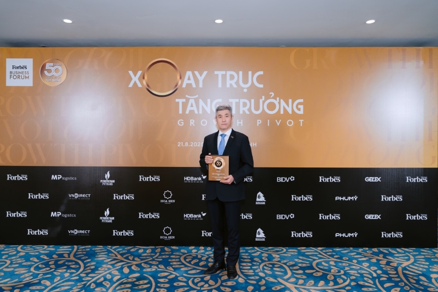 Ông Toshiyuki Ishii - Tổng giám đốc DHG Pharma chia sẻ, DHG Pharma sẽ luôn giữ vững sứ mệnh ‘Vì một cuộc sống khoẻ đẹp hơn’, để tiếp tục là biểu tượng của sự an tâm và đổi mới trong ngành dược.