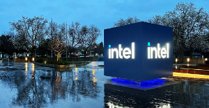 Intel được thành lập vào ngày 18 tháng 7 năm 1968 bởi hai nhà đồng sáng lập Robert Noyce và Gordon Moore
