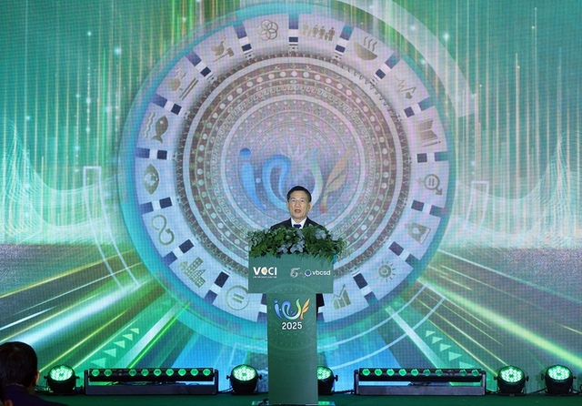 The 12th Vietnam Corporate Sustainability Forum held