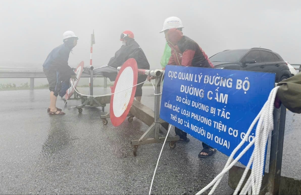 Cục Đường bộ Việt Nam đã lập kế hoạch cấm phương tiện đi vào cao tốc dự kiến từ 13h đến19h hôm nay.