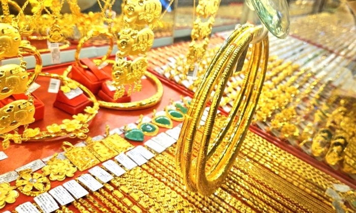 Giá bán vàng miếng SJC chạm ngưỡng gần 127 triệu đồng mỗi lượng