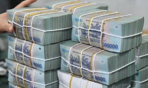 Lãi suất huy động phân hóa, có ngân hàng tăng hơn 2 điểm phần trăm so với đầu năm