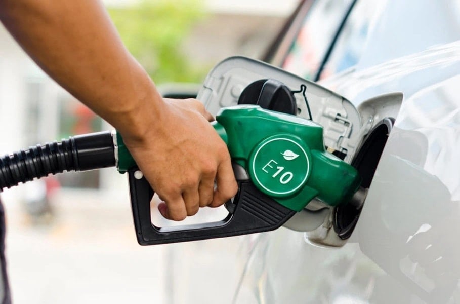 các phương tiện cơ giới phải dùng xăng E10 từ 2026