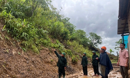 Bão số 5 gây mưa dồn dập, nhiều nơi miền Trung đối diện nguy cơ lũ quét, sạt lở đất