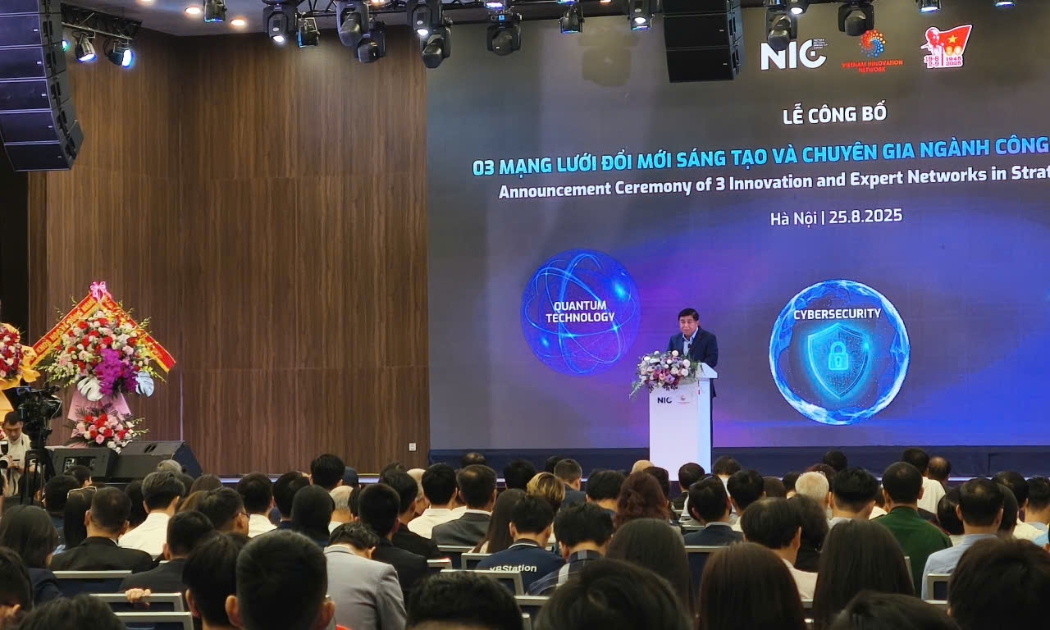 Phó Thủ tướng Nguyễn Chí Dũng phát biểu tại Lễ công bố 3 mạng lưới công nghệ chiến lược.