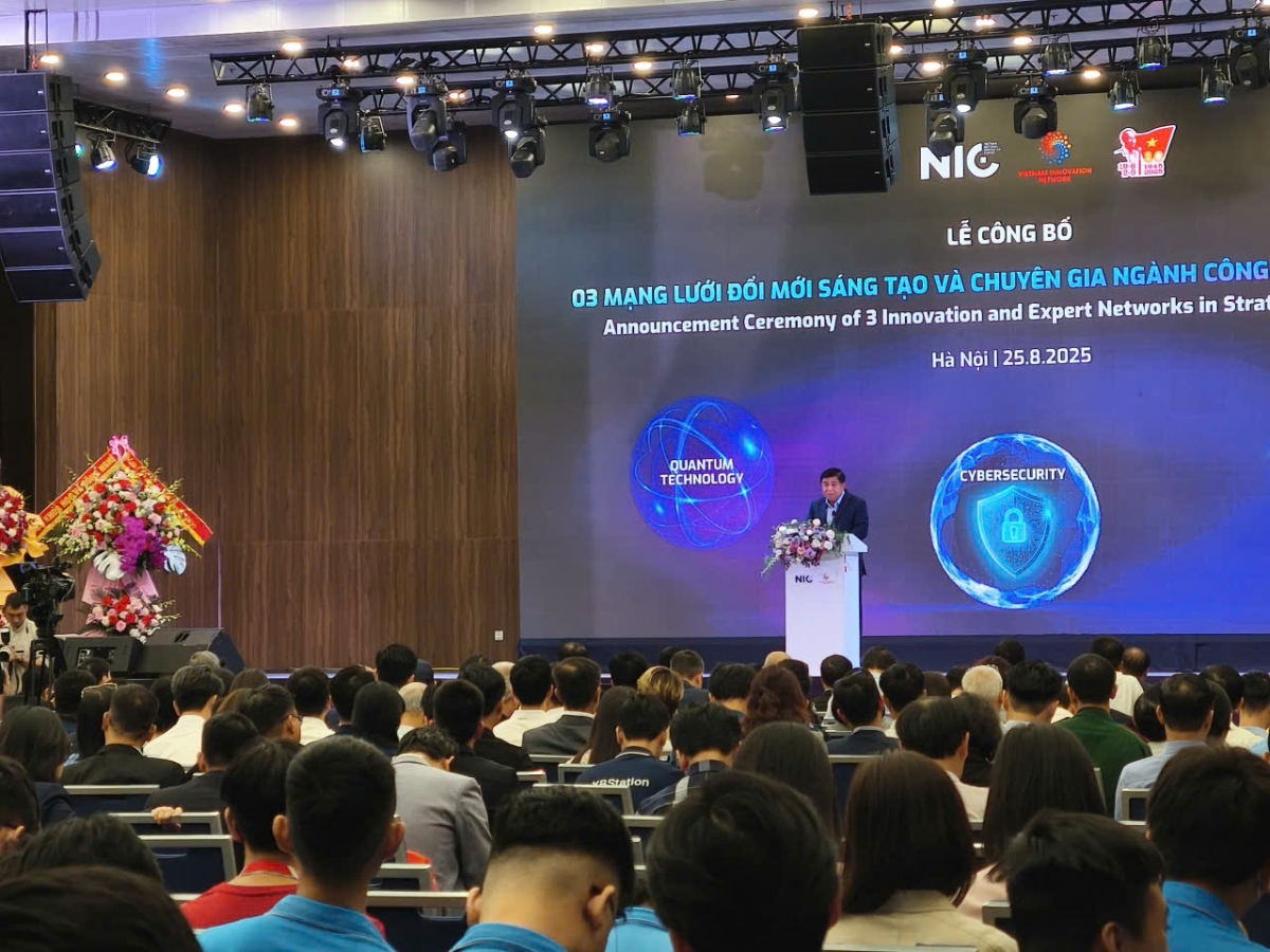 Phó Thủ tướng Nguyễn Chí Dũng phát biểu tại Lễ công bố 3 mạng lưới công nghệ chiến lược.