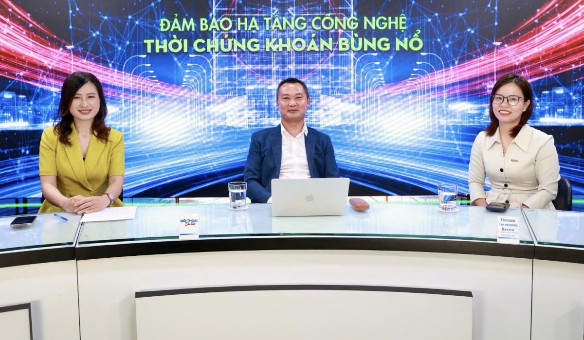 Toạ đàm “Đảm bảo hạ tầng công nghệ thời chứng khoán bùng nổ” - thuộc chuỗi chương trình “Đổi mới sáng tạo – Đòn bẩy cho kỷ nguyên mới”.&nbsp;