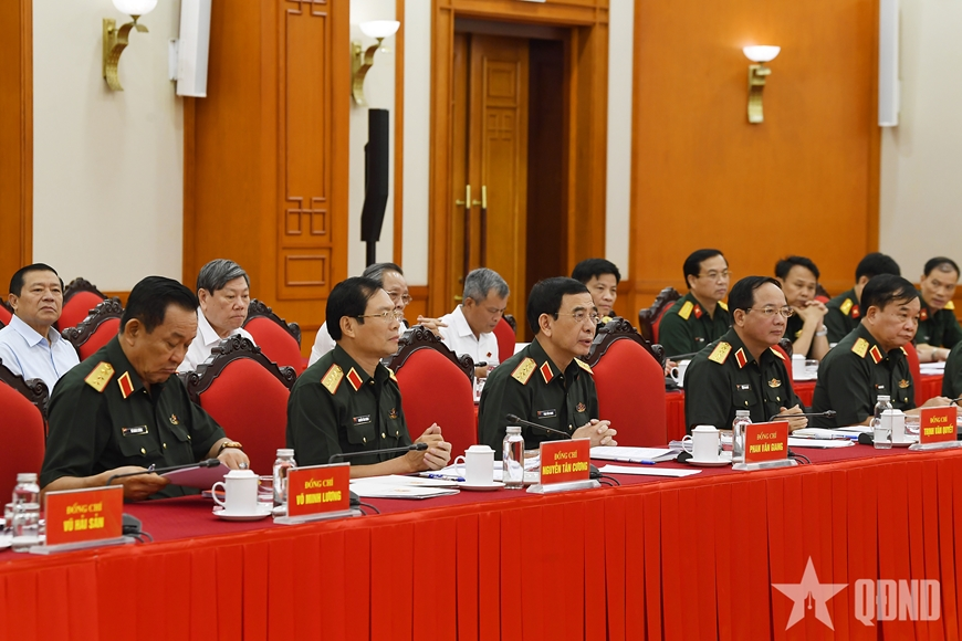  Lãnh đạo Bộ Quốc phòng và các đại biểu tại buổi làm việc. Ảnh: QĐND