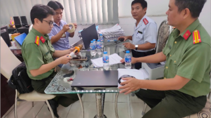 Phạt hơn 70 tổ chức, cá nhân dùng micro không dây có tần số hoạt động không đúng quy định