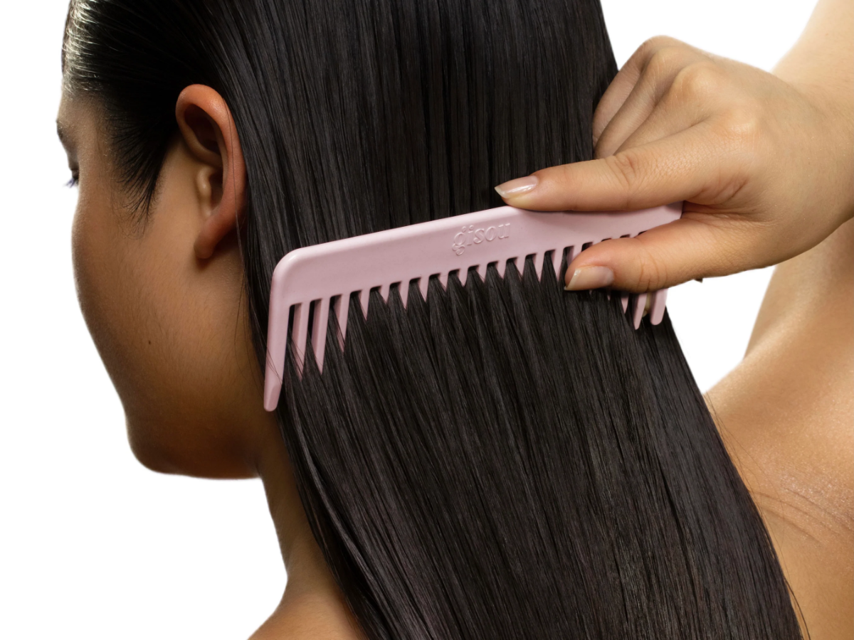 Ngày càng có nhiều các sản phẩm chăm sóc tóc chưa thành phần tương tự như sản phẩm chăm sóc da.