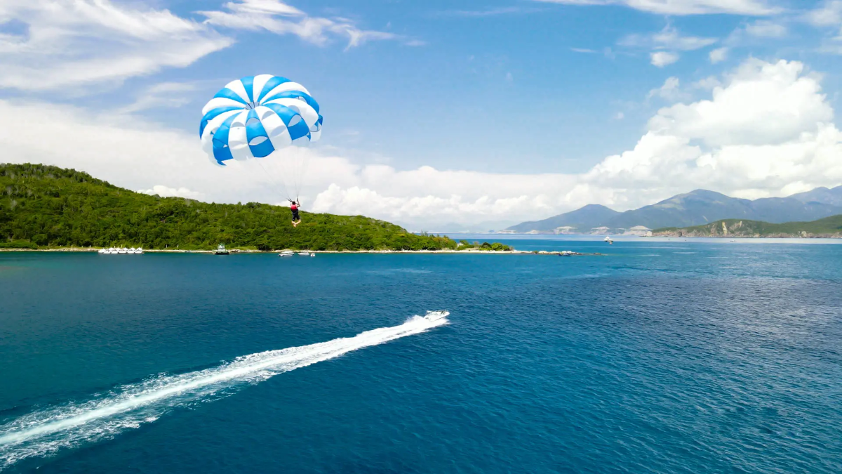 Tại Khánh Hòa,&nbsp;phân khu Hòn Mun đang tạm dừng mọi hoạt động du lịch để bảo tồn hệ sinh thái. 