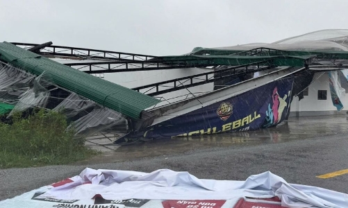 Bão số 5 gây thiệt hại nặng nề tại nhiều địa phương, tiếp tục đề phòng lũ quét và sạt lở đất