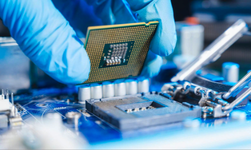 Nhà máy bán dẫn Việt Nam: Không nên tiếp cận tiến trình 2nm, 3nm thậm chí 28nm ngay từ đầu