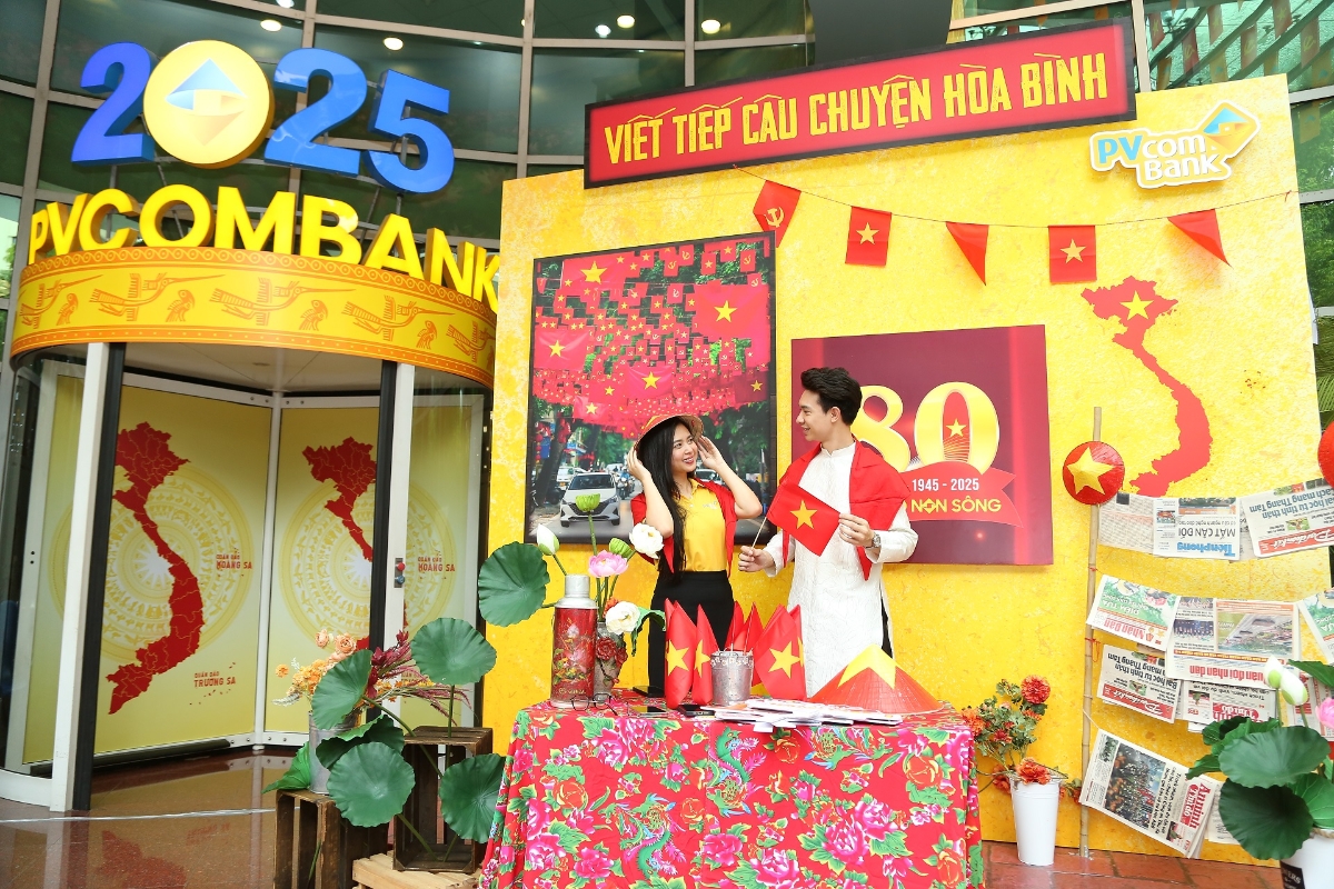 Góc check-in “siêu đẹp” cho người dân và du khách trong những ngày kỷ niệm 80 năm Cách mạng Tháng Tám và Quốc khánh 2/9.