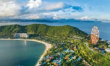 Du lịch Khánh Hòa đã có một mùa hè tăng trưởng mạnh mẽ