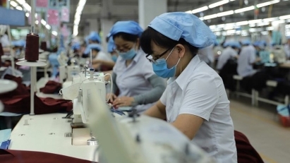 Doanh nghiệp được làm thêm đến 300 giờ một năm trong trường hợp nào?