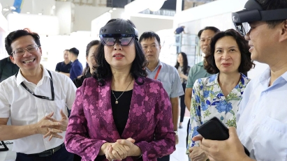Công nghệ mở ra “cuộc cách mạng” y tế từ xa