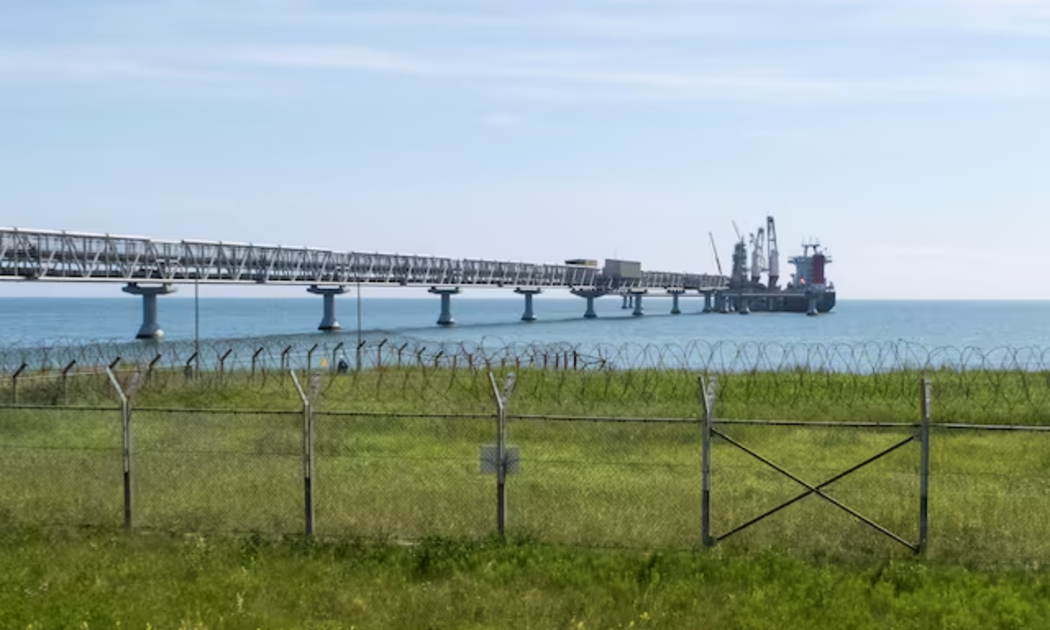 Nhà máy LNG do Sakhalin Energy vận hành tại Prigorodnoye trên đảo Sakhalin của Nga ở Thái Bình Dương - Ảnh: Reuters