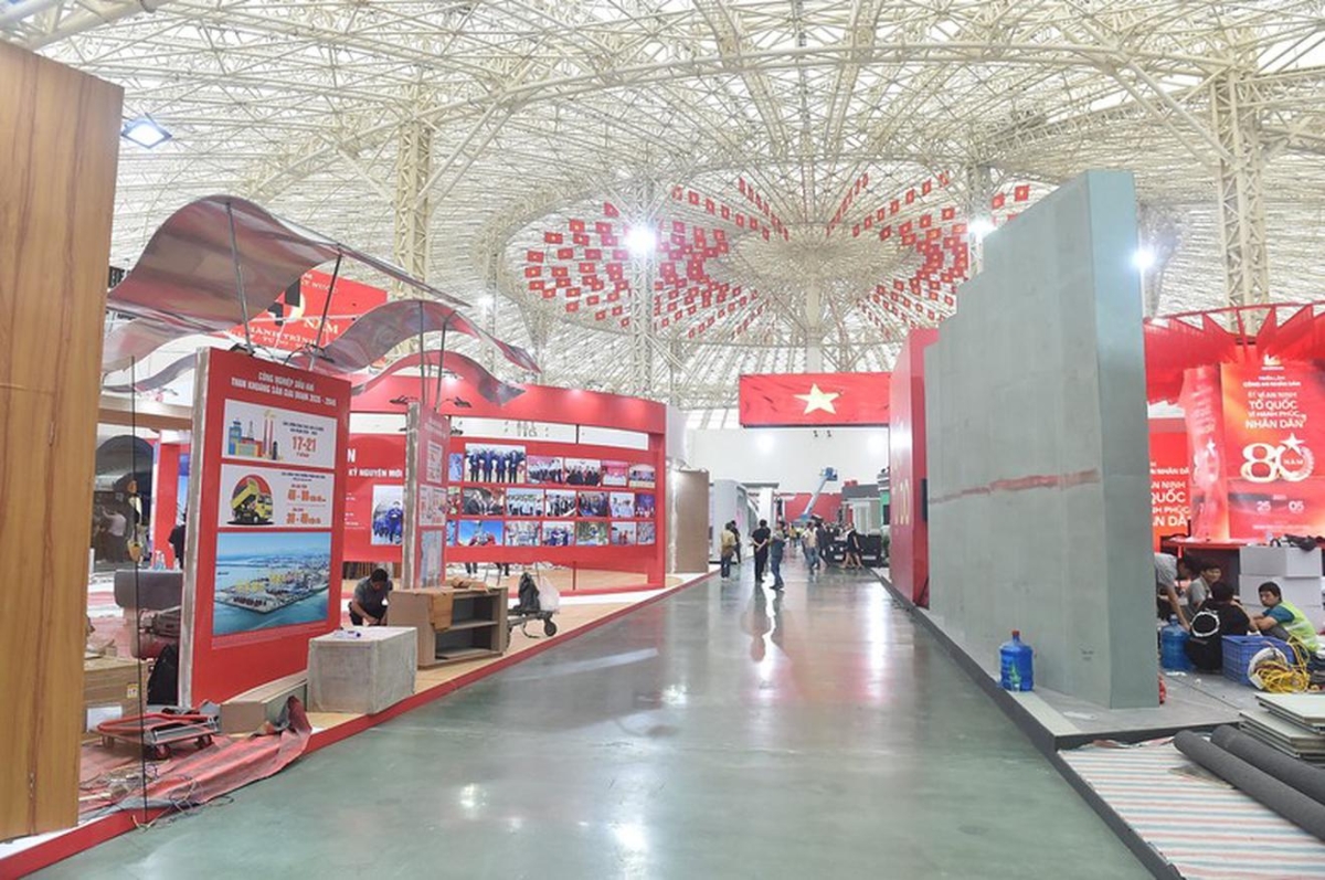 Rất nhiều điều thú vị chờ công chúng khám phá tại triển lãm thành tựu đất nước - Ảnh: VGP.
