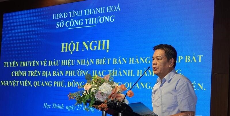 Ông Phùng Đình Ảnh, Phó Giám đốc Sở Công Thương Thanh Hóa phát biểu tại hội nghị