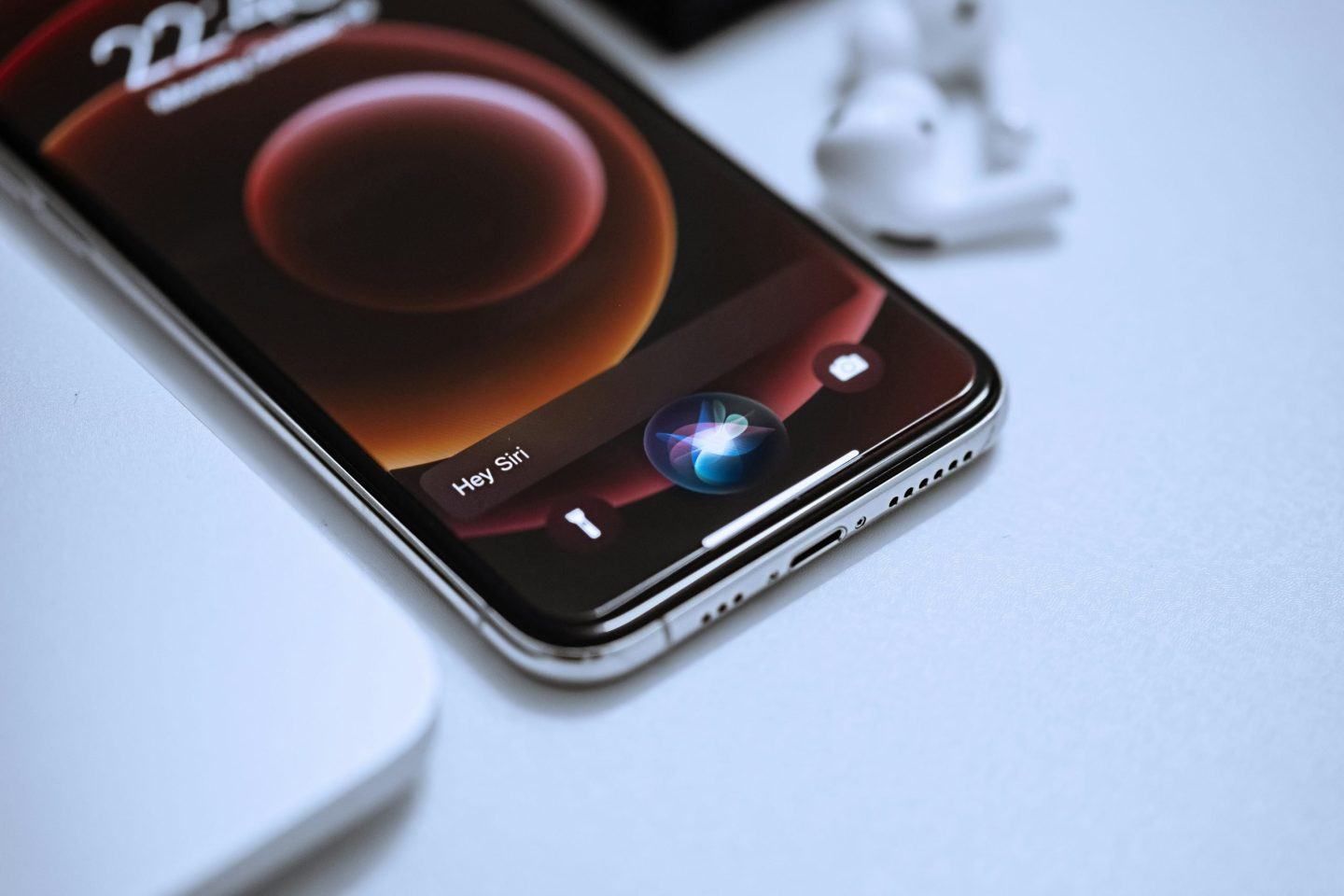 Apple cân nhắc tích hợp AI Gemini vào Siri