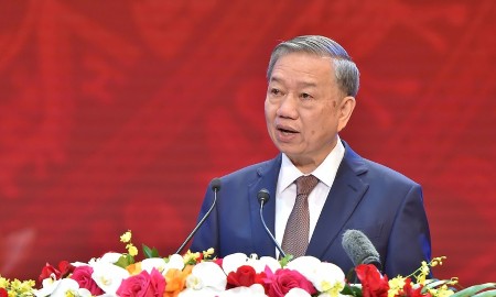 Bộ Chính trị ban hành Nghị quyết về đột phá phát triển giáo dục và đào tạo