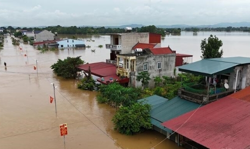 Thanh Hóa: Lũ sông Bưởi dâng cao, hàng trăm hộ dân phải sơ tán khẩn cấp