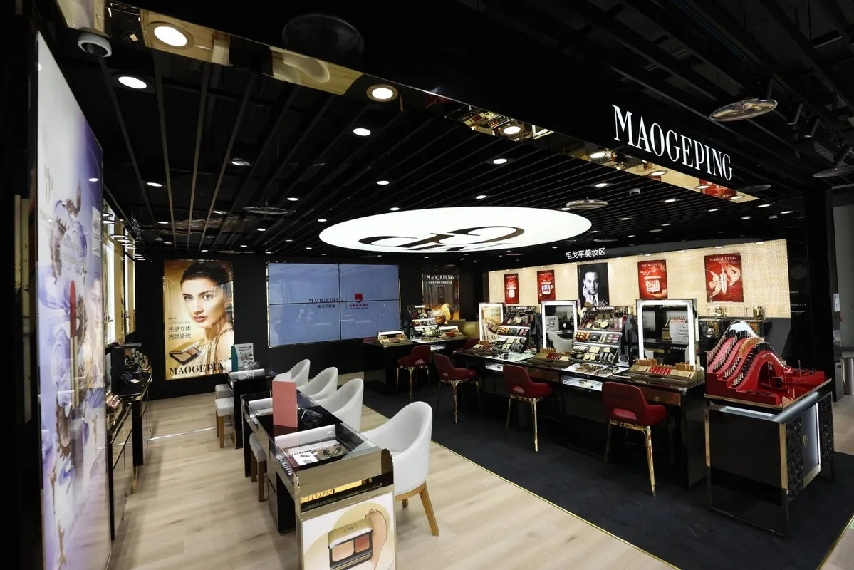 Thương hiệu đại lục đã rất thức thời khi khai phá ngành hàng xa xỉ theo chiến lược “số tiền bỏ ra có xứng đáng với chất lượng”.&nbsp;