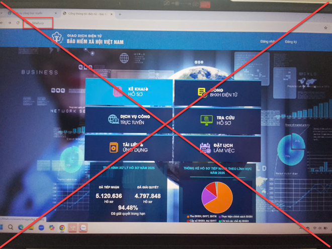 Trang web giả mạo bhxh[.]co có giao diện tương tự trang chính thức. Ảnh: Bảo hiểm xã hội Việt Nam.