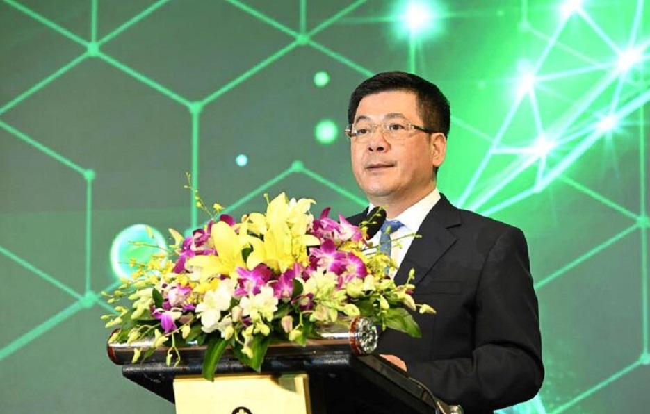 Bộ trưởng Bộ Công Thương Nguyễn Hồng Diên phát biểu khai mạc hội thảo.