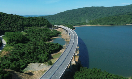 Cao tốc Vũng Áng - Bùng nối tỉnh Hà Tĩnh với Quảng Trị chính thức đưa vào khai thác