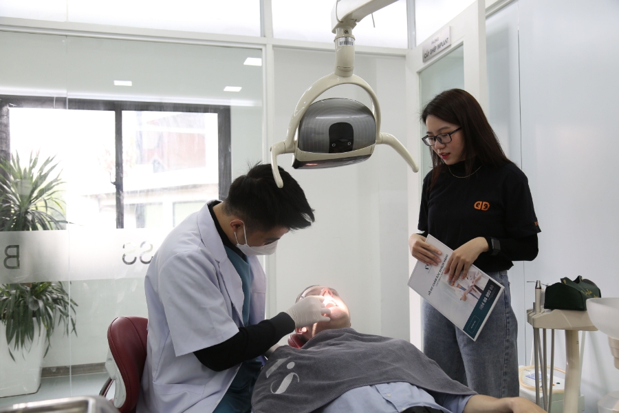 Nhiều bệnh viện đầu ngành đã tiên phong triển khai mô hình phục vụ bệnh nhân quốc tế. 
