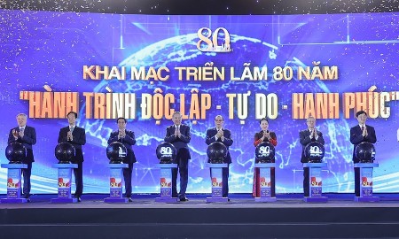 Khai mạc Triển lãm “80 năm hành trình Độc lập - Tự do - Hạnh phúc”