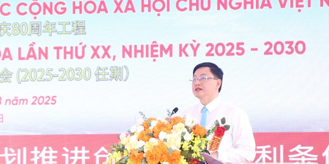 Phó chủ tịch tỉnh Thanh Hóa Mai Xuân Liêm phát biểu tại Lễ khởi công.