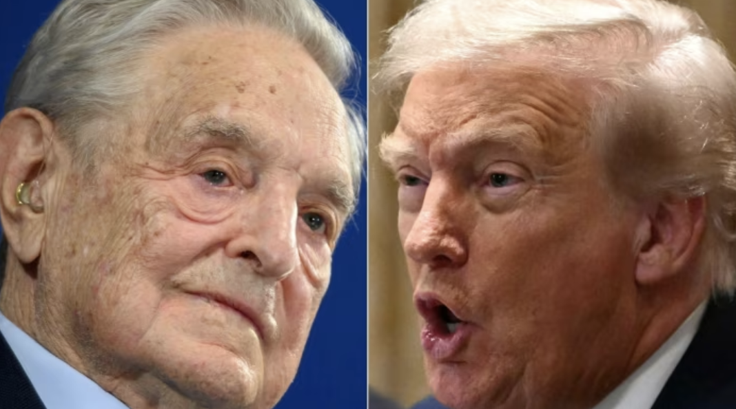 Tỷ phú George Soros (trái ) và Tổng thống Donald Trump - Ảnh: FT.
