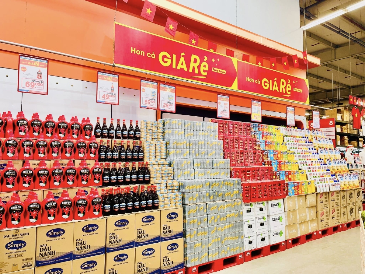 Hàng loạt siêu thị đồng loạt giảm giá mạnh cho hàng nghìn mặt hàng nhân dịp Quốc khánh 2/9.