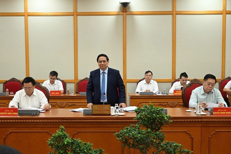 Tổ Công tác số 2 của Bộ Chính trị do Thủ tướng Phạm Minh Chính chủ trì làm việc với Ban Thường vụ Thành ủy Hải Phòng, Ban Thường vụ Tỉnh ủy Quảng Ngãi. Ảnh: VGP