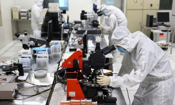 Nghị định đưa ra chính sách hỗ trợ không chỉ dành cho Tổng công trình sư, Kiến trúc sư mà còn mở rộng đến cả gia đình họ.