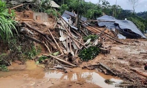 Thanh Hoá khẩn trương hỗ trợ hai xã vùng cao thiệt hại nặng sau bão số 5