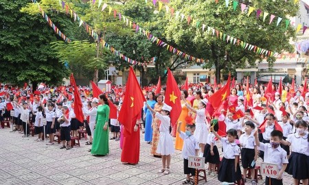 Thủ tướng yêu cầu khẩn trương khắc phục cơ sở giáo dục, y tế bị thiệt hại do thiên tai