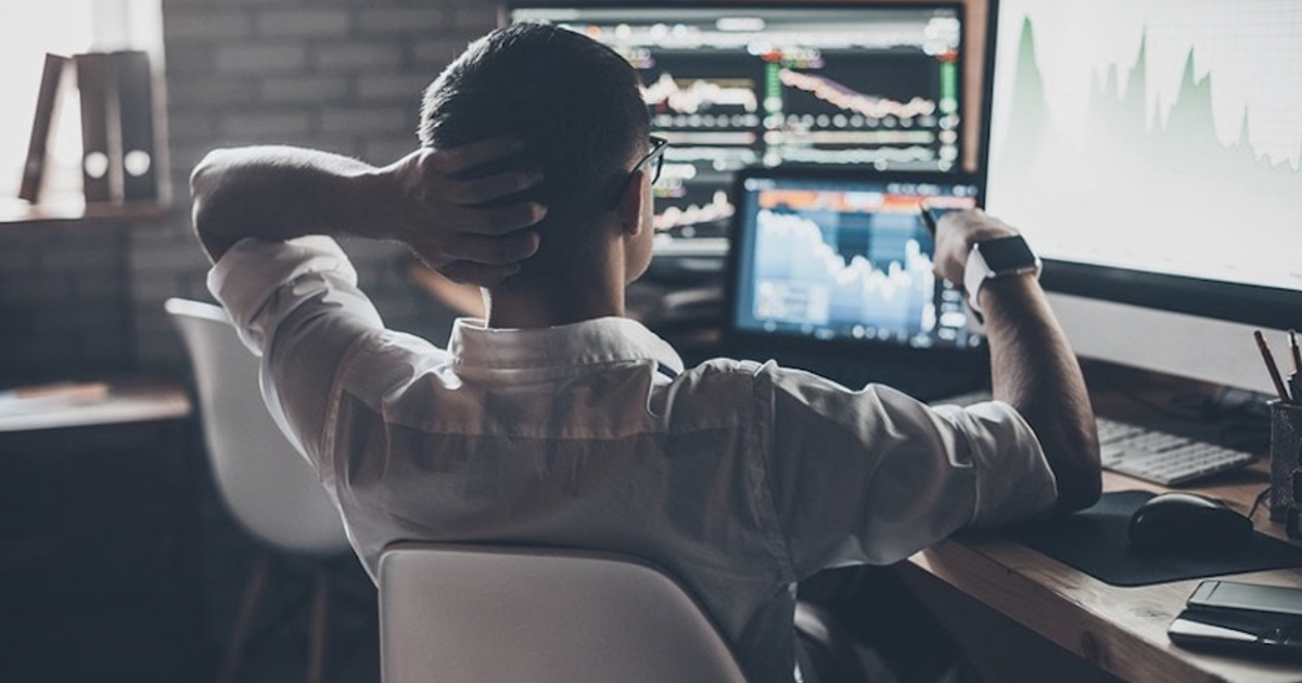 Tiền co lại, khối ngoại bán ròng 1.700 tỷ